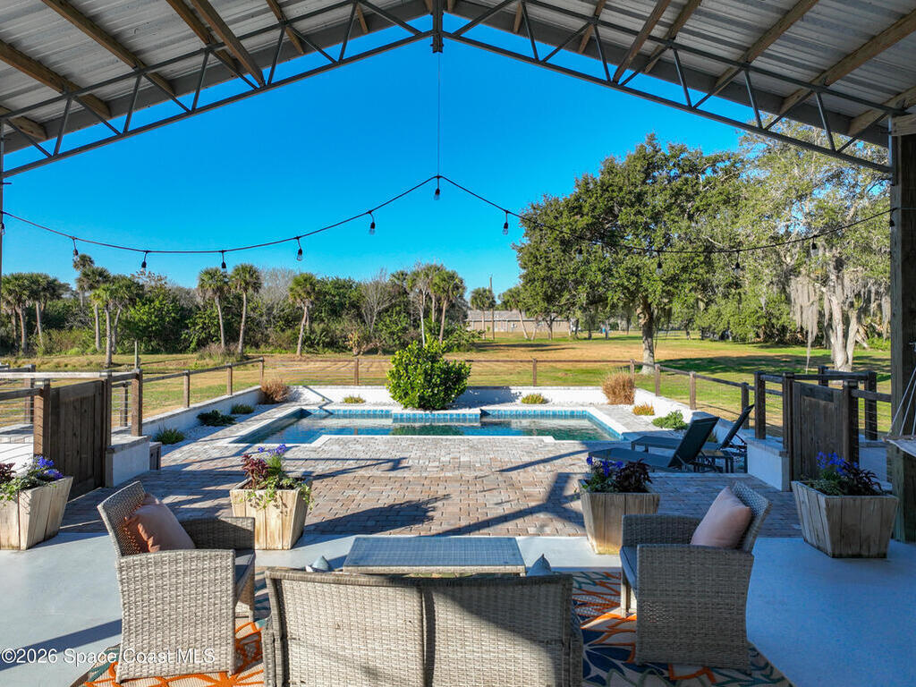 2940 Flounder Creek Road, Mims, FL 32754