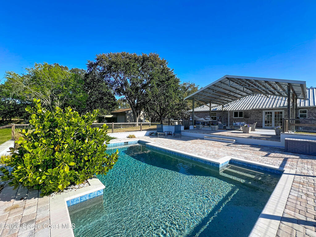 2940 Flounder Creek Road, Mims, FL 32754