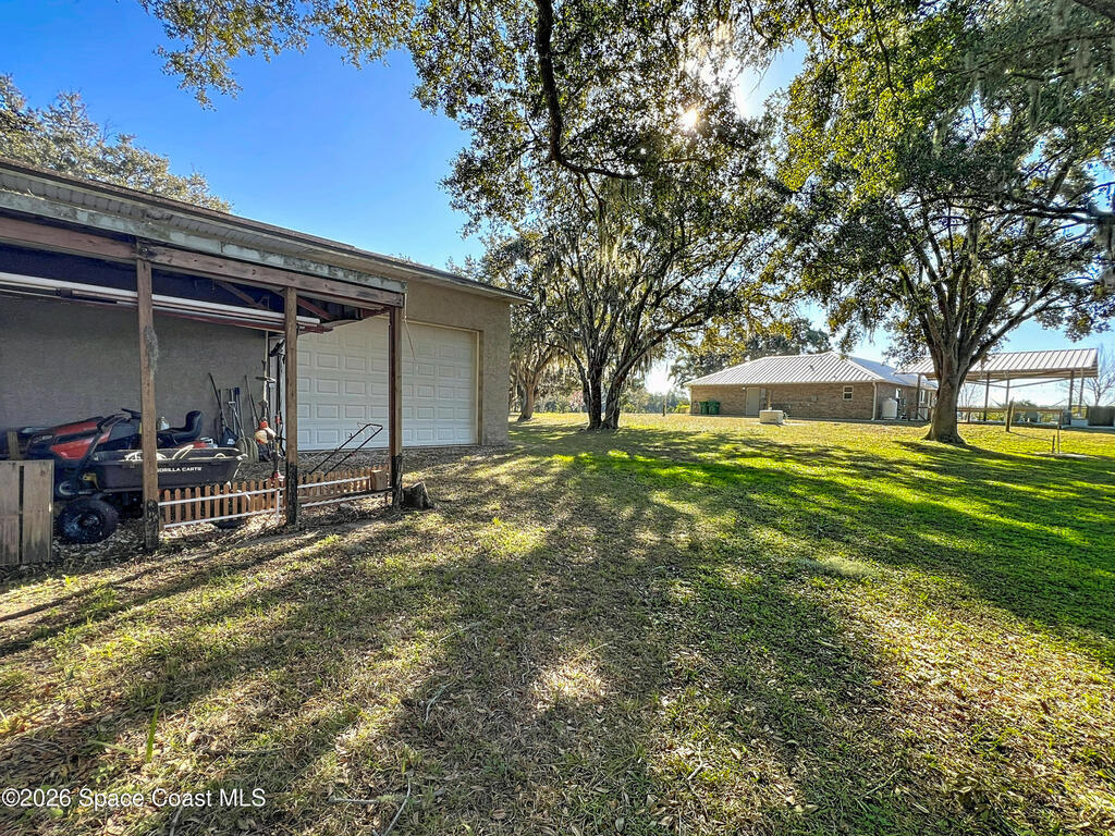 2940 Flounder Creek Road, Mims, FL 32754