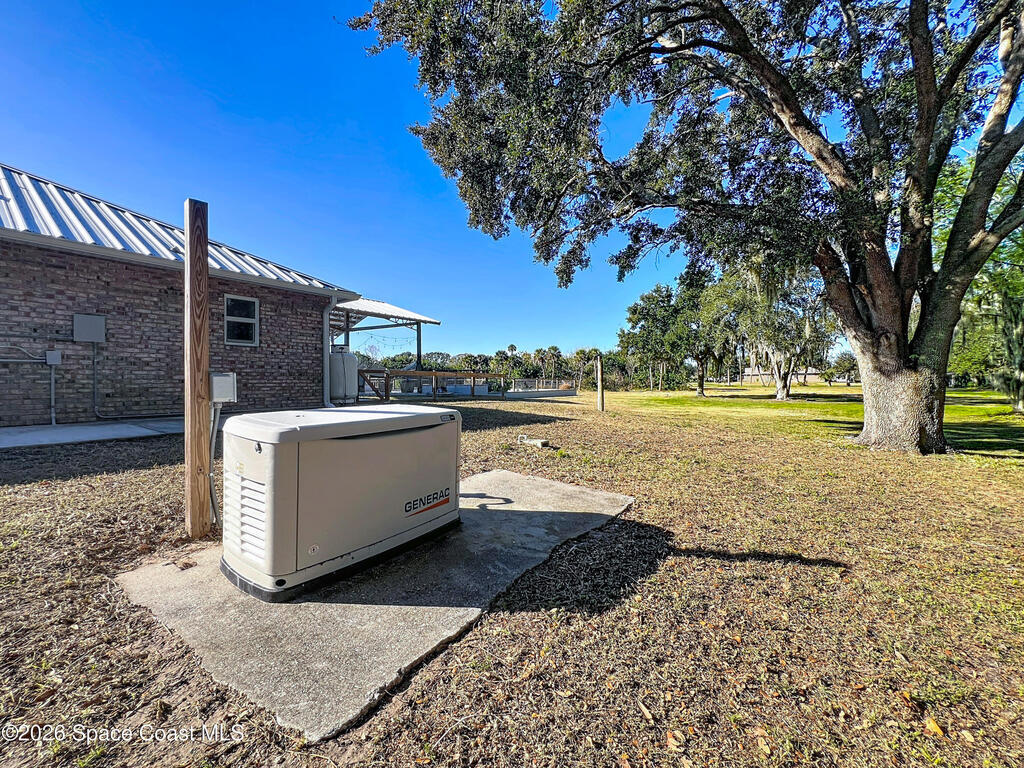 2940 Flounder Creek Road, Mims, FL 32754