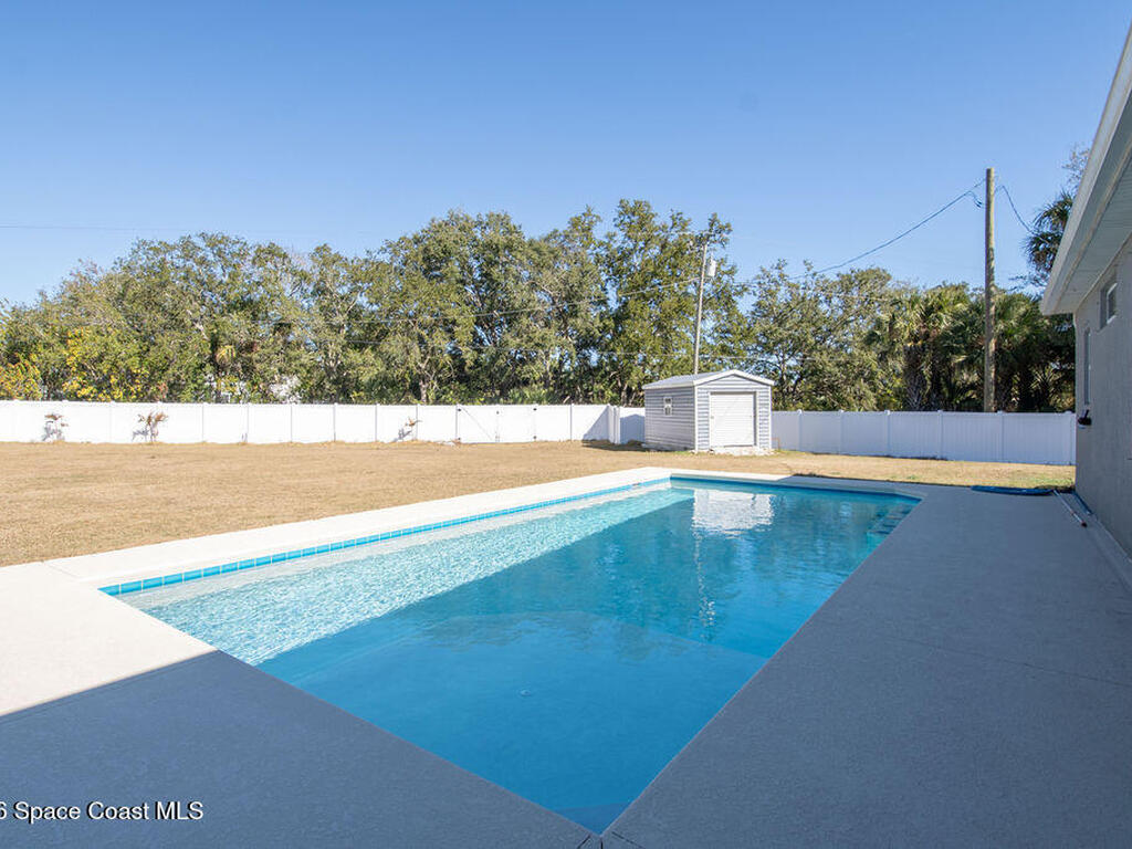 200 Triana Avenue, Palm Bay, FL 32908