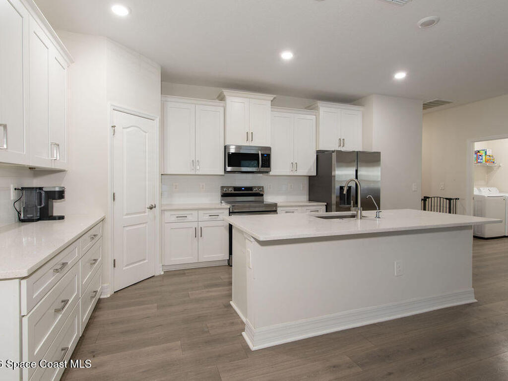 200 Triana Avenue, Palm Bay, FL 32908