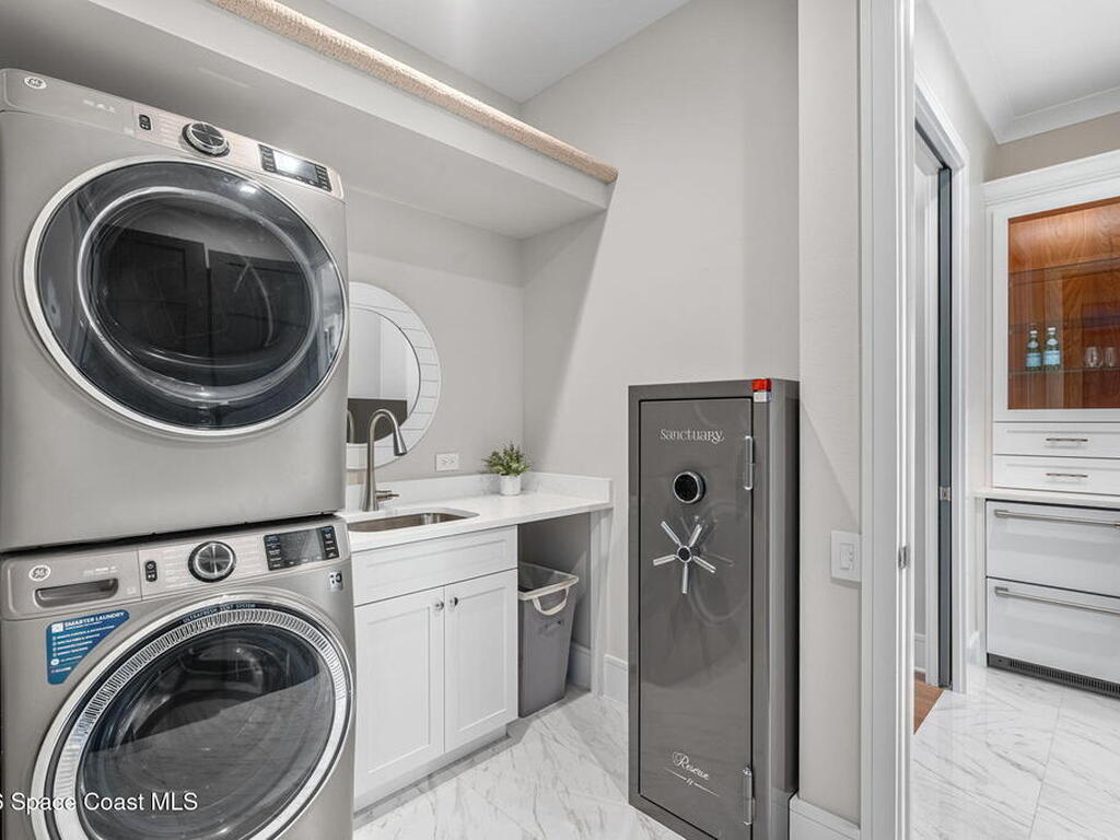 3778 Lake Adelaide Place, Rockledge, FL 32955