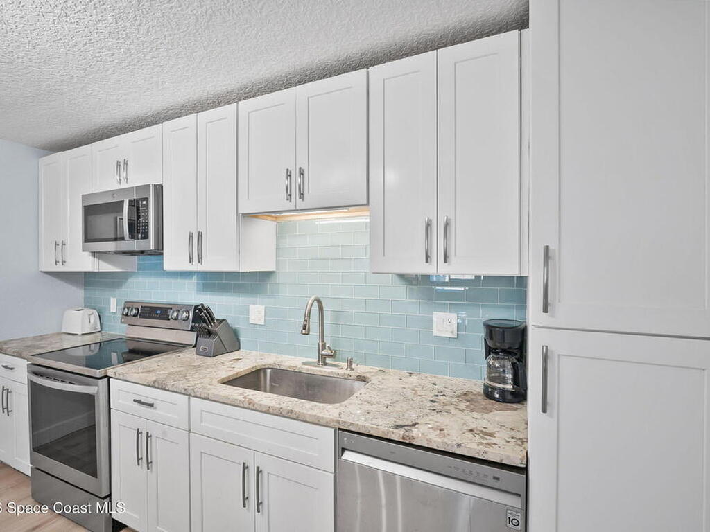 299 E Central Boulevard, Cape Canaveral, FL 32920