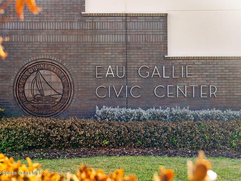 548 Old Oak Street, Melbourne, FL 32904