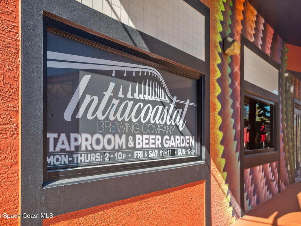 548 Old Oak Street, Melbourne, FL 32904