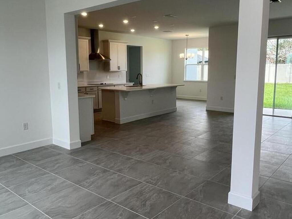 1084 Connolly Lane, Palm Bay, FL 32905