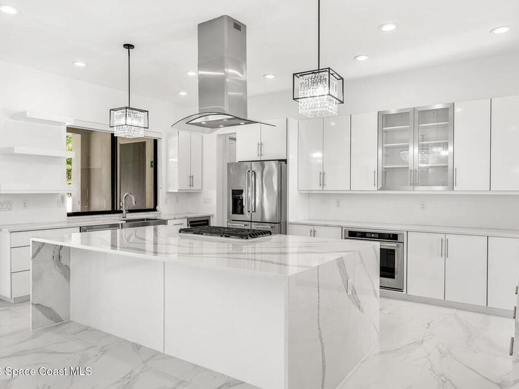 2355 N Riverside Drive, Indialantic, FL 32903