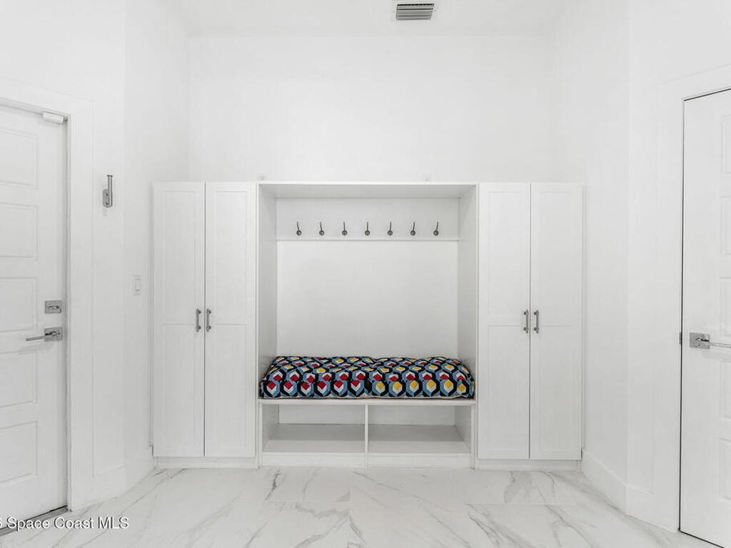 2355 N Riverside Drive, Indialantic, FL 32903