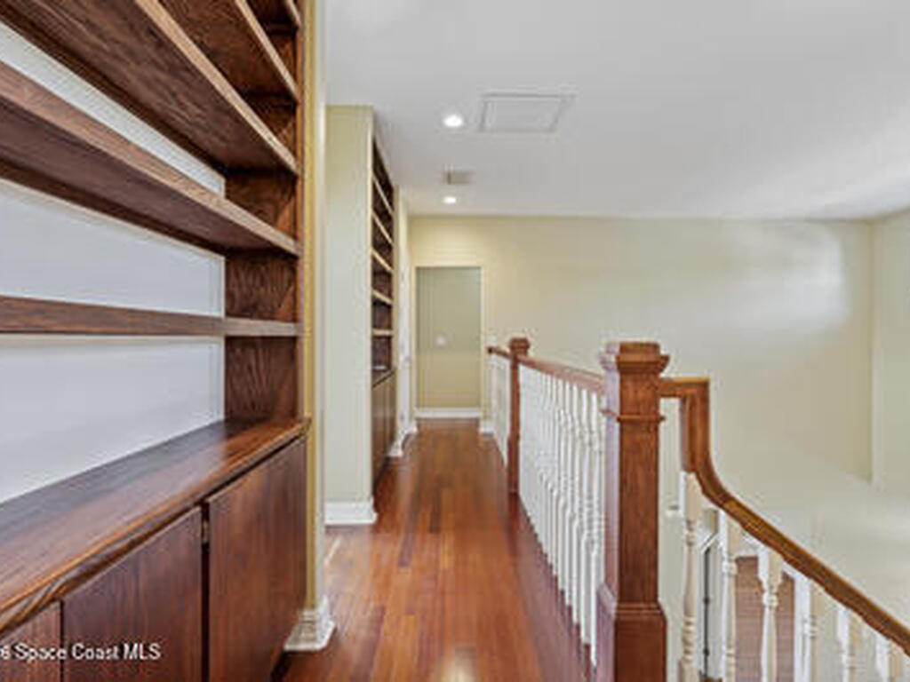 2205 Arnold Lane, Malabar, FL 32950