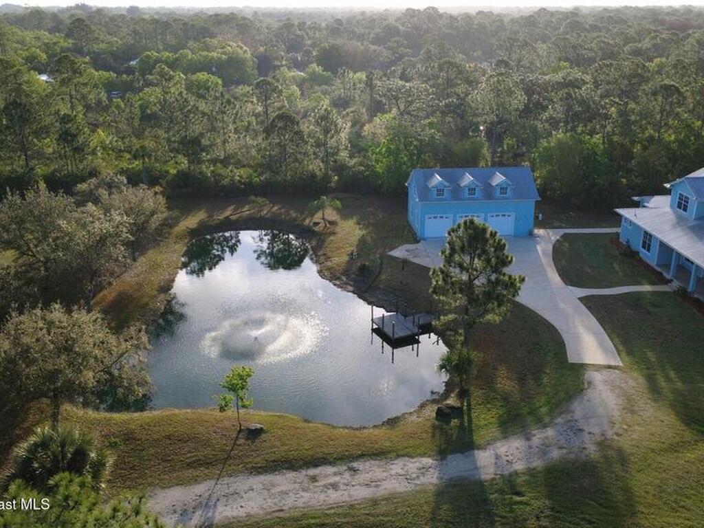 2205 Arnold Lane, Malabar, FL 32950