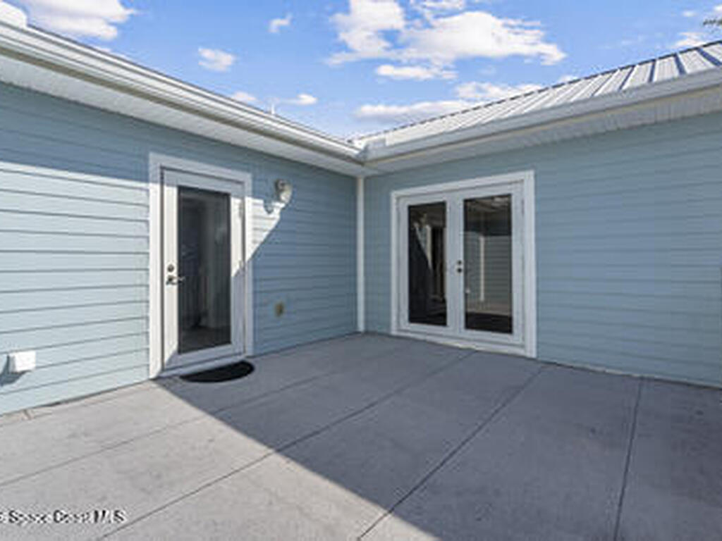 2205 Arnold Lane, Malabar, FL 32950