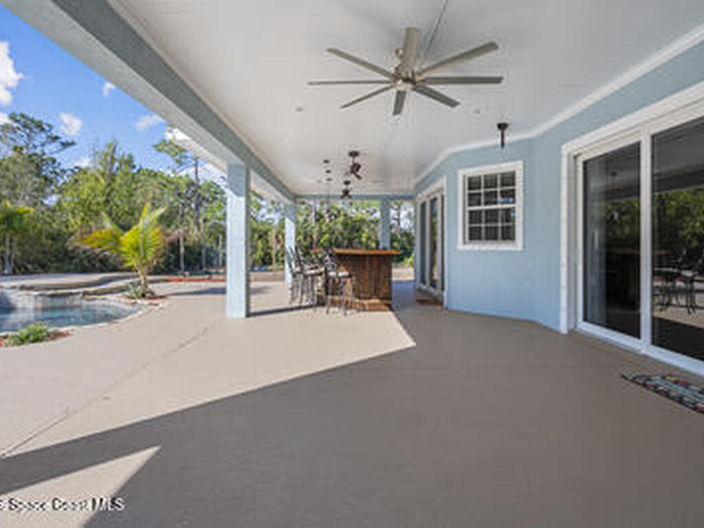 2205 Arnold Lane, Malabar, FL 32950