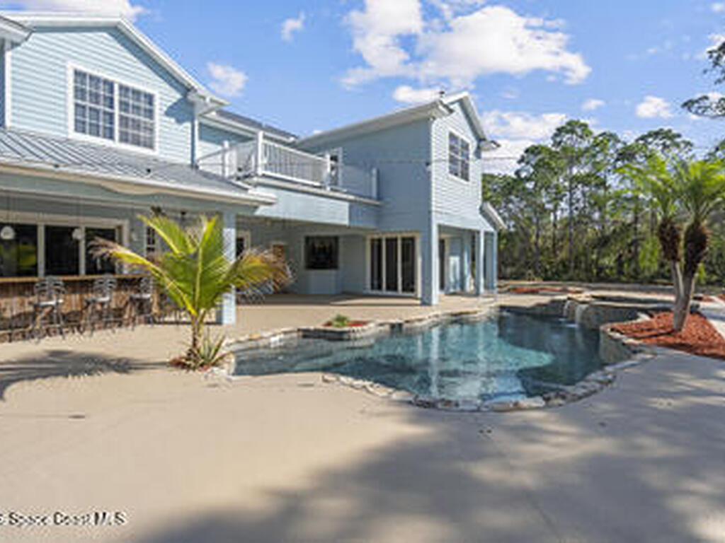 2205 Arnold Lane, Malabar, FL 32950