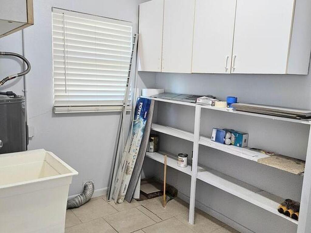 435 S Courtenay Parkway, Merritt Island, FL 32952