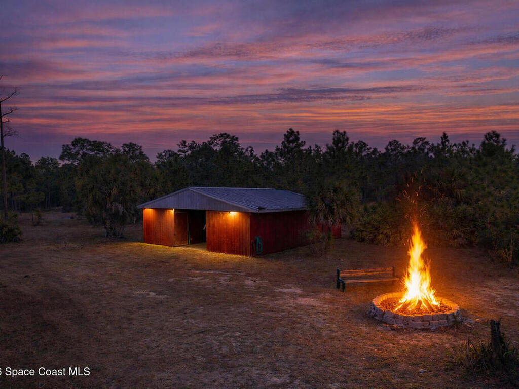 14650 87th Street, Fellsmere, FL 32948