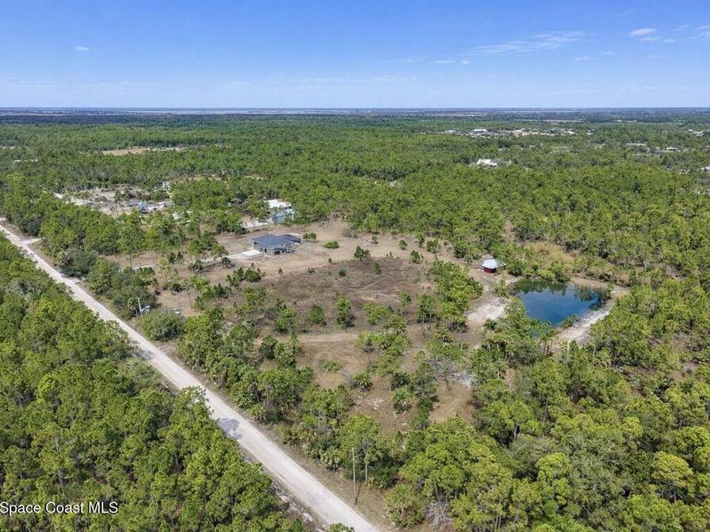 14650 87th Street, Fellsmere, FL 32948