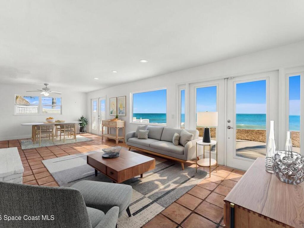 9556 Doubloon Drive, Vero Beach, FL 32963