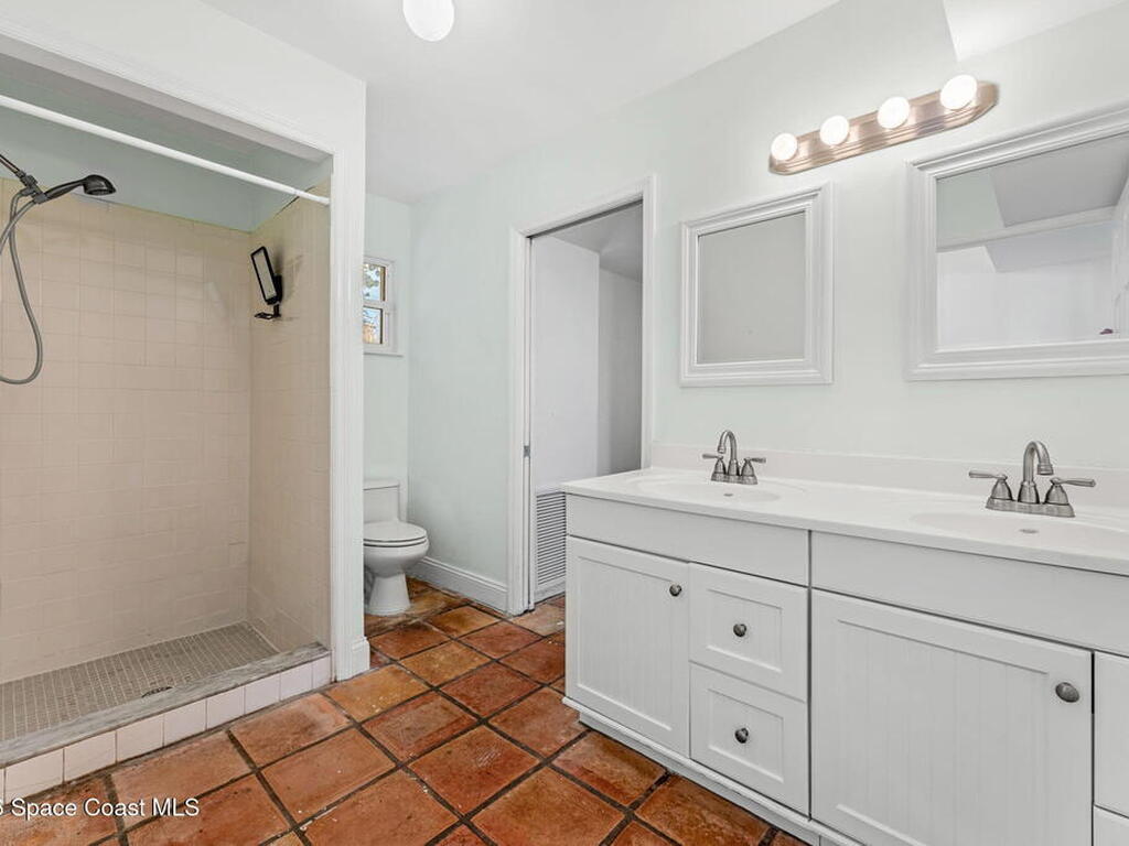 9556 Doubloon Drive, Vero Beach, FL 32963