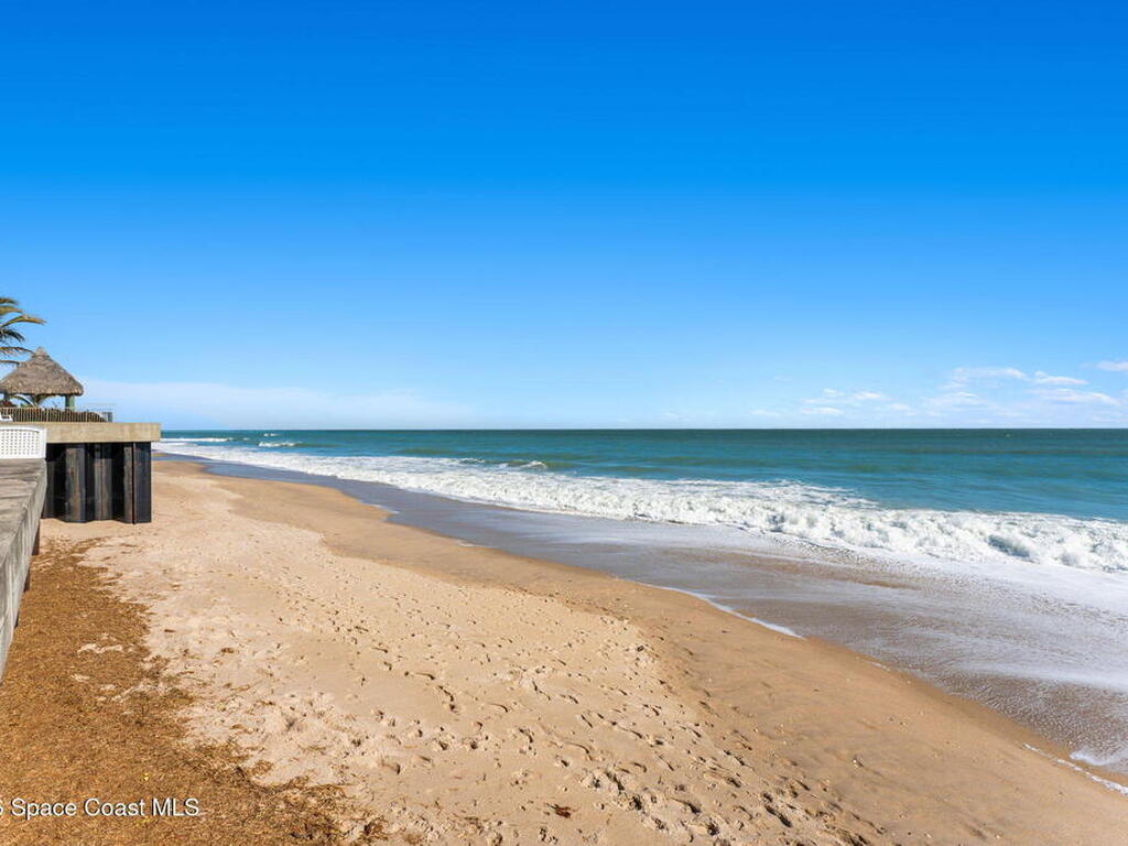 9556 Doubloon Drive, Vero Beach, FL 32963