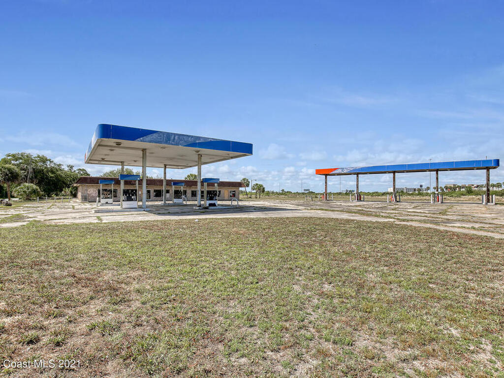 8251 Windover Way, Titusville, FL 32780