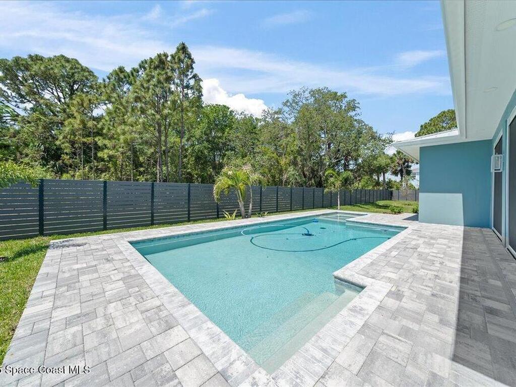 5302 Riveredge Drive, Titusville, FL 32780