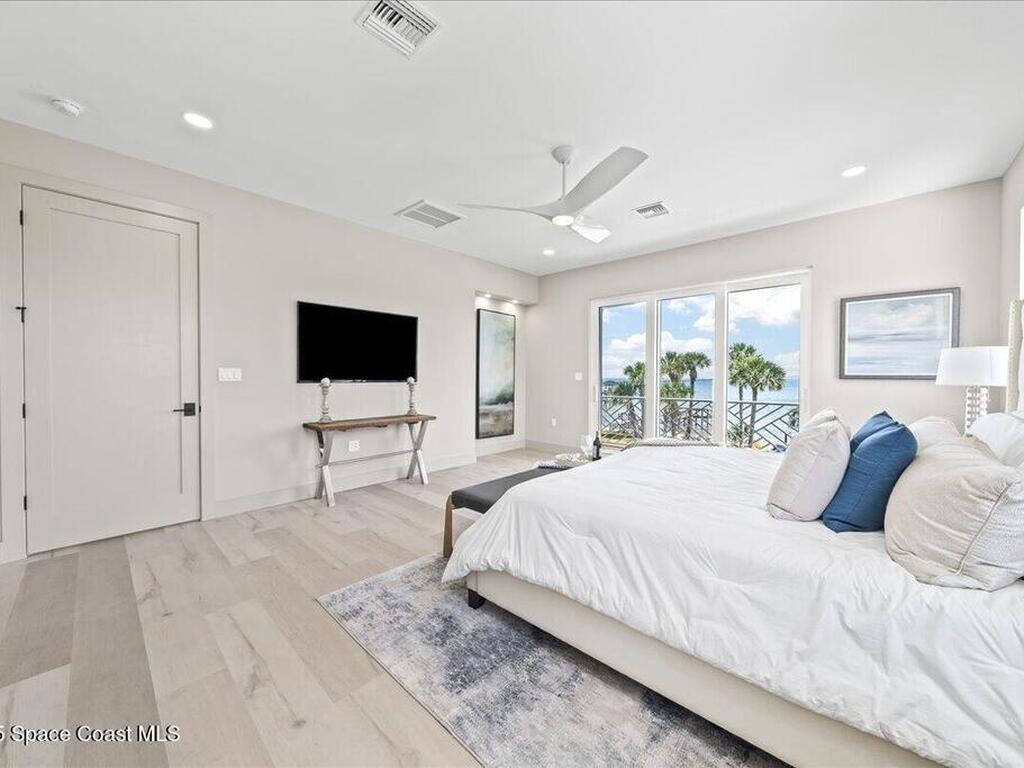 5302 Riveredge Drive, Titusville, FL 32780