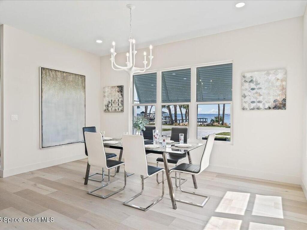 5302 Riveredge Drive, Titusville, FL 32780