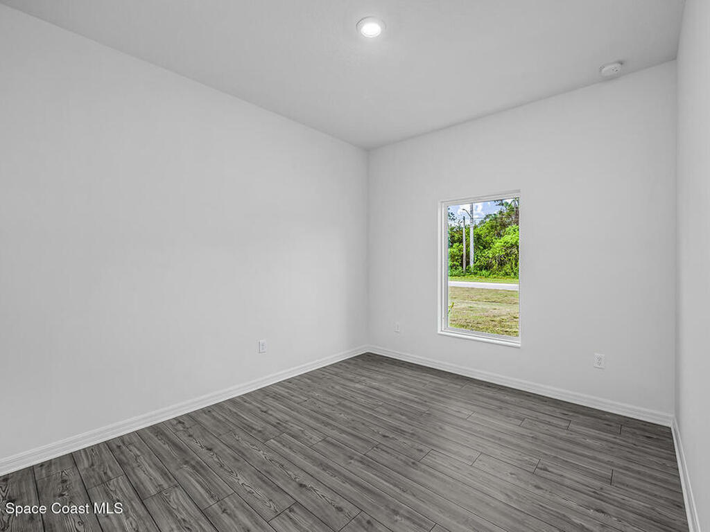 810 De Groodt Road, Palm Bay, FL 32908