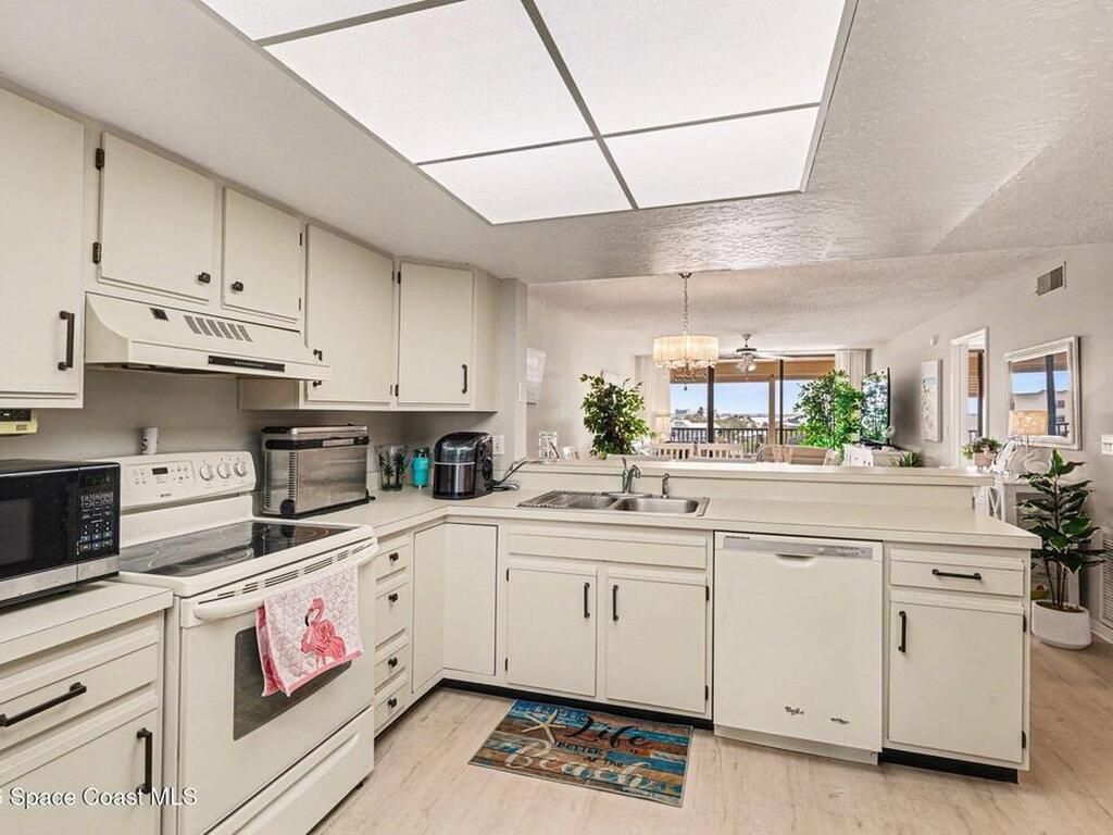 5805 N Banana River Boulevard, Cape Canaveral, FL 32920