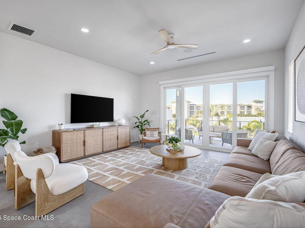 2050 S Atlantic Avenue, Cocoa Beach, FL 32931