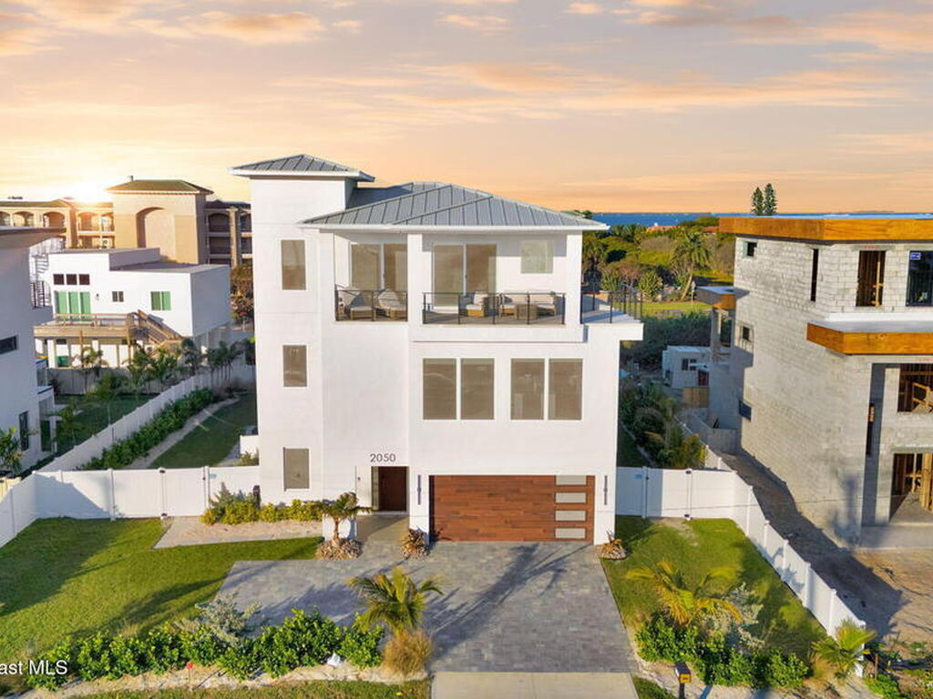 2050 S Atlantic Avenue, Cocoa Beach, FL 32931