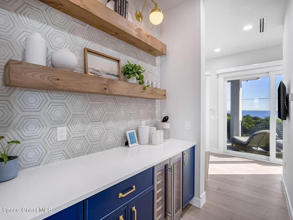 2050 S Atlantic Avenue, Cocoa Beach, FL 32931