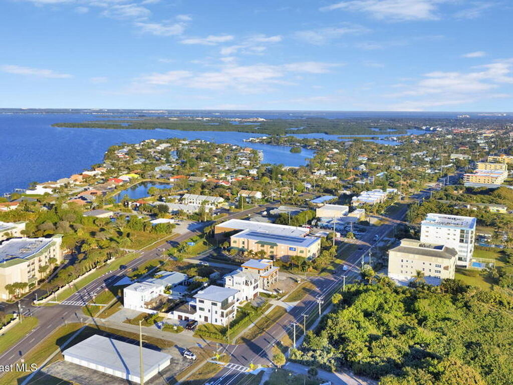 2050 S Atlantic Avenue, Cocoa Beach, FL 32931