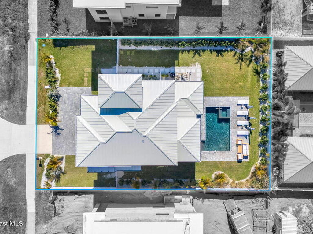 2050 S Atlantic Avenue, Cocoa Beach, FL 32931