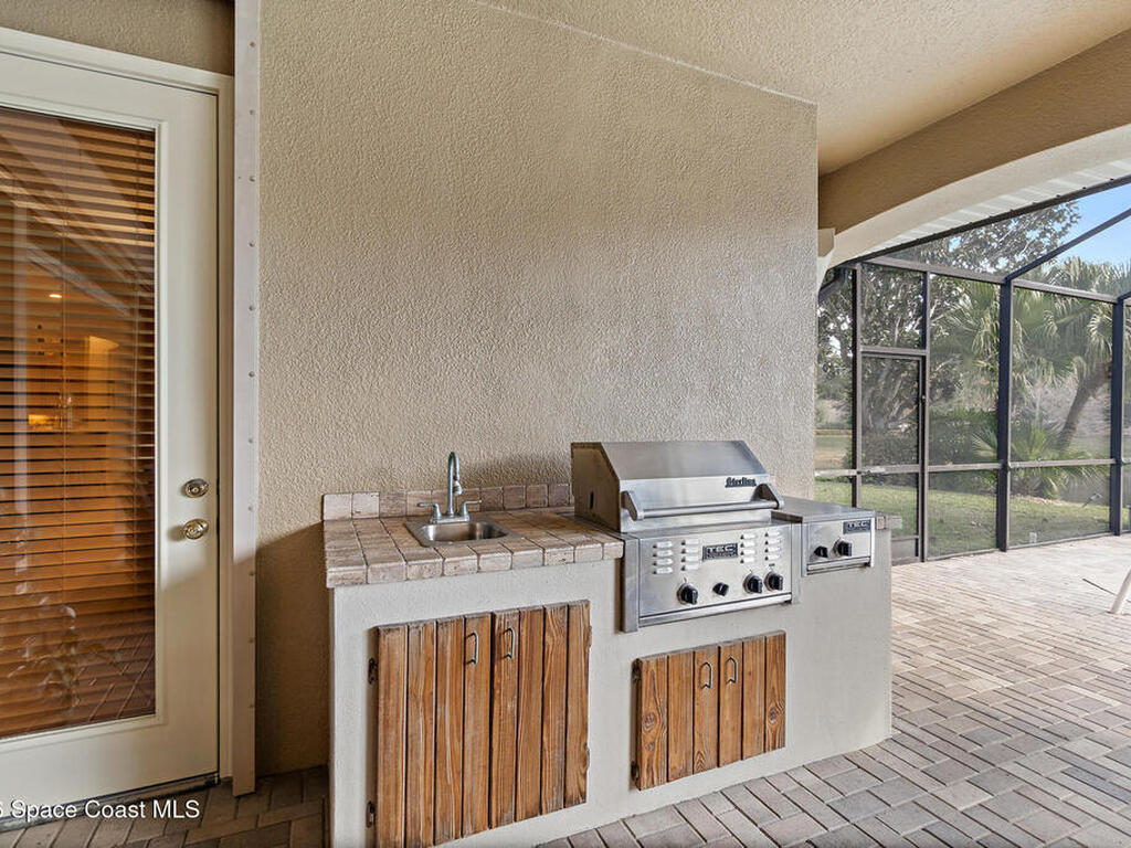 3031 Southern Oaks Drive, Merritt Island, FL 32952