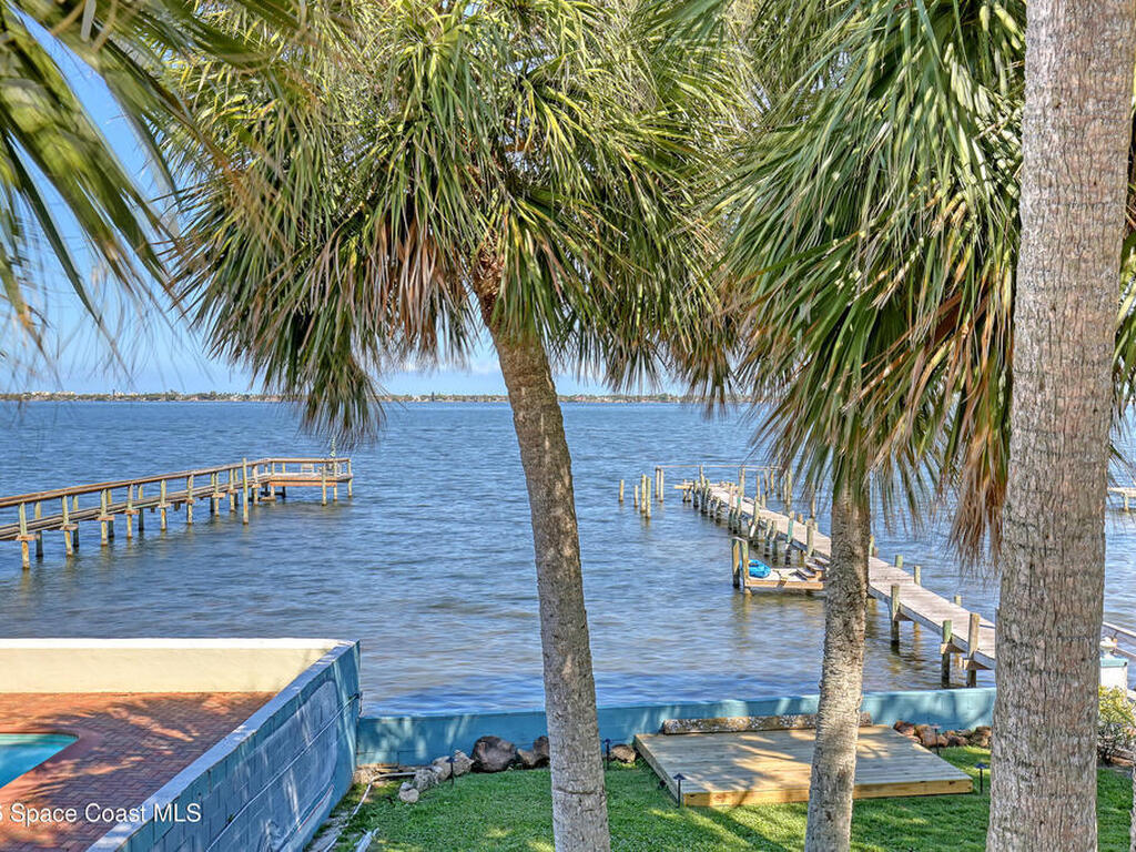 2179 Pineapple Avenue, Melbourne, FL 32935