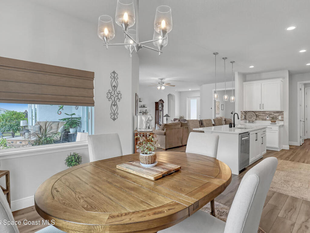 1837 Market Circle, Palm Bay, FL 32905