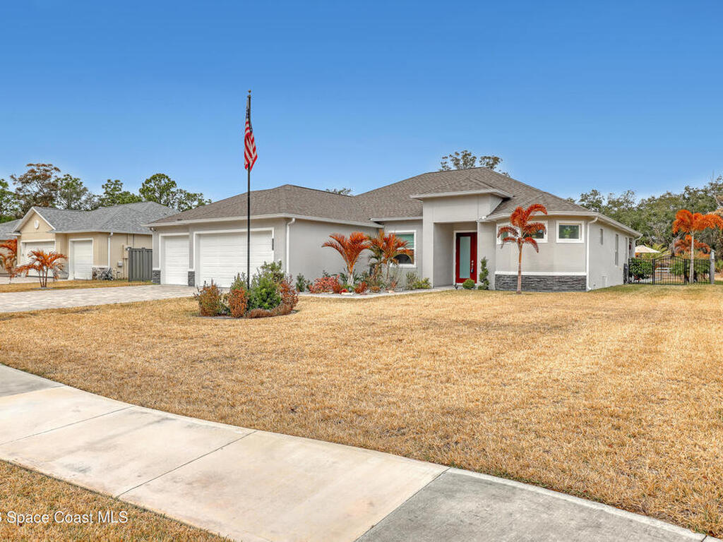 1837 Market Circle, Palm Bay, FL 32905