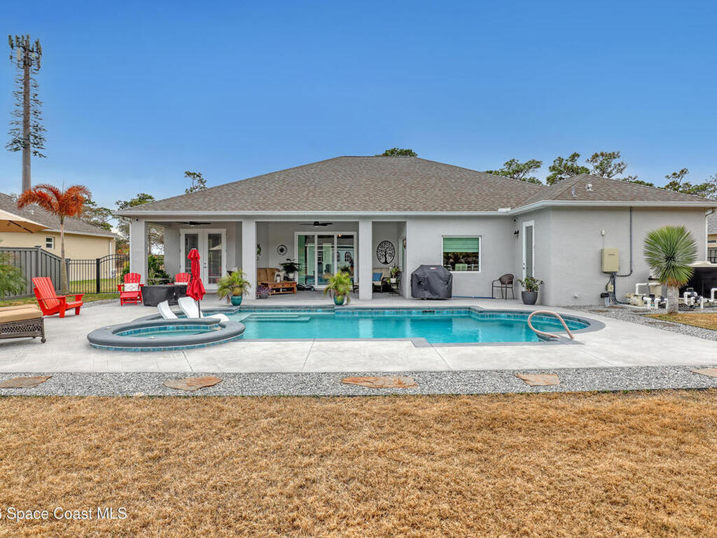 1837 Market Circle, Palm Bay, FL 32905