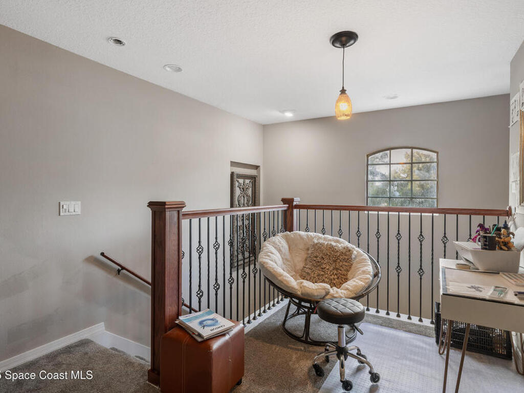 663 Sheridan Woods Drive, Melbourne, FL 32904