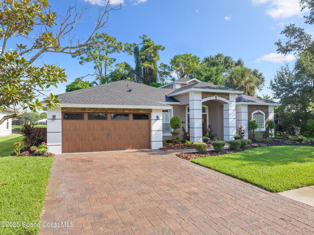 663 Sheridan Woods Drive, Melbourne, FL 32904