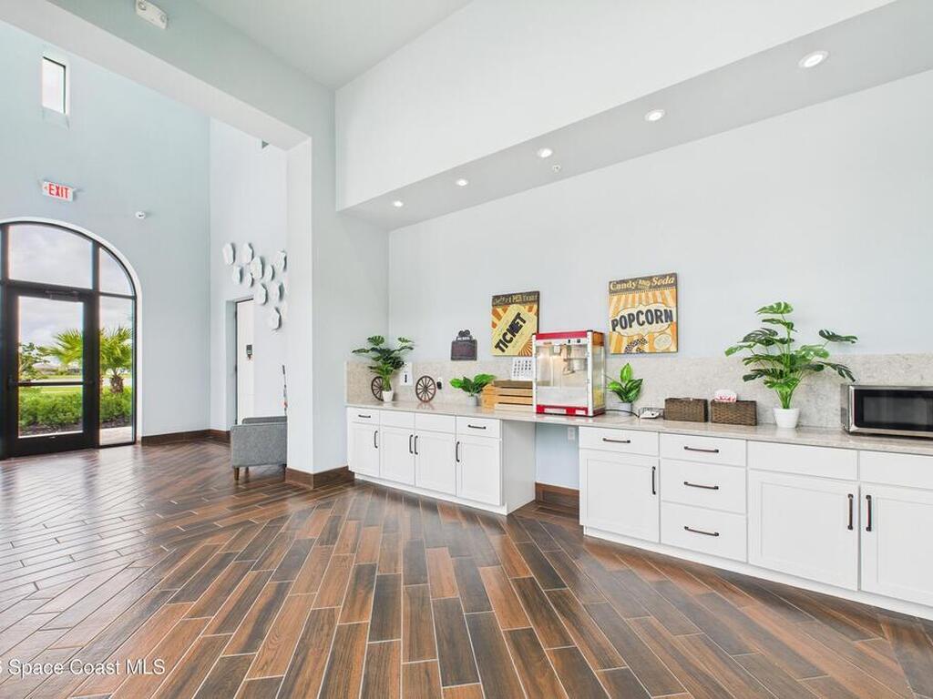 9723 Alister Drive, Melbourne, FL 32940