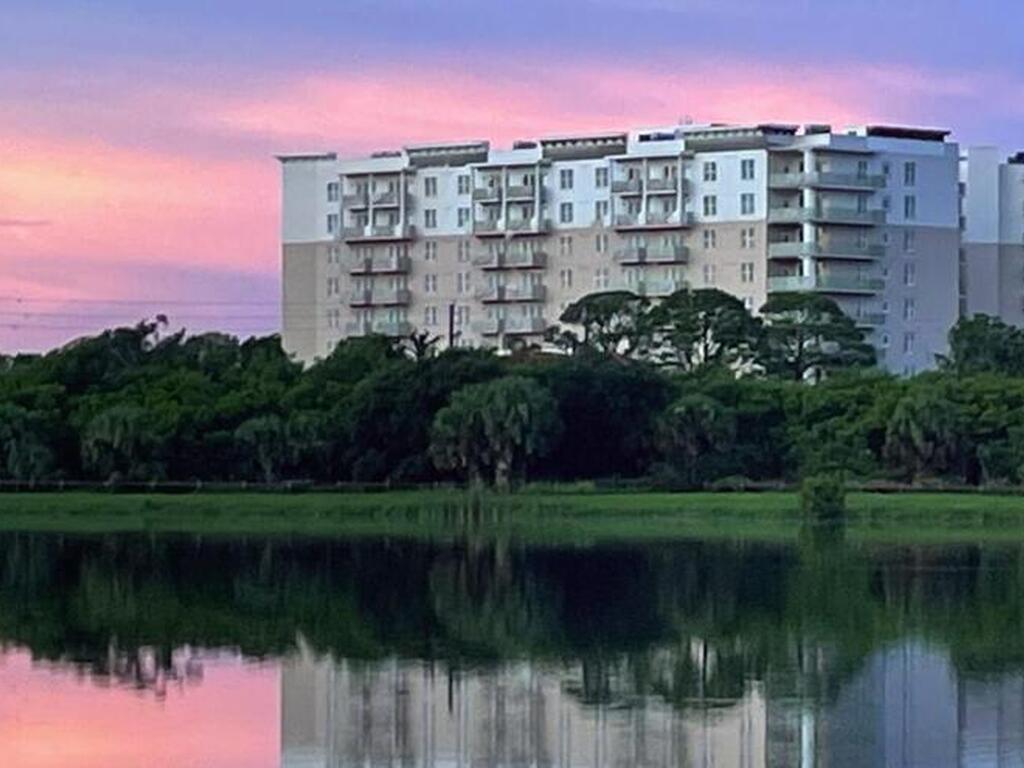 735 Pilot Lane, Merritt Island, FL 32953