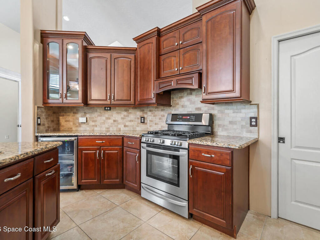 751 Lake Drive, Melbourne, FL 32940