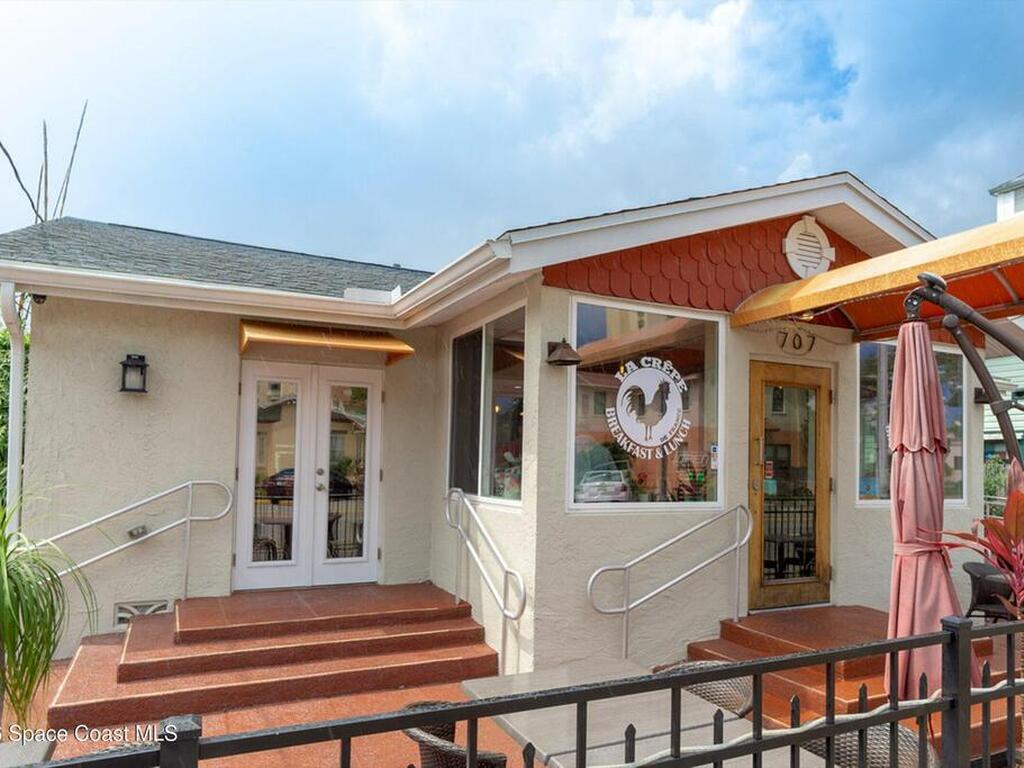 1811 Hickory Street, Melbourne, FL 32901