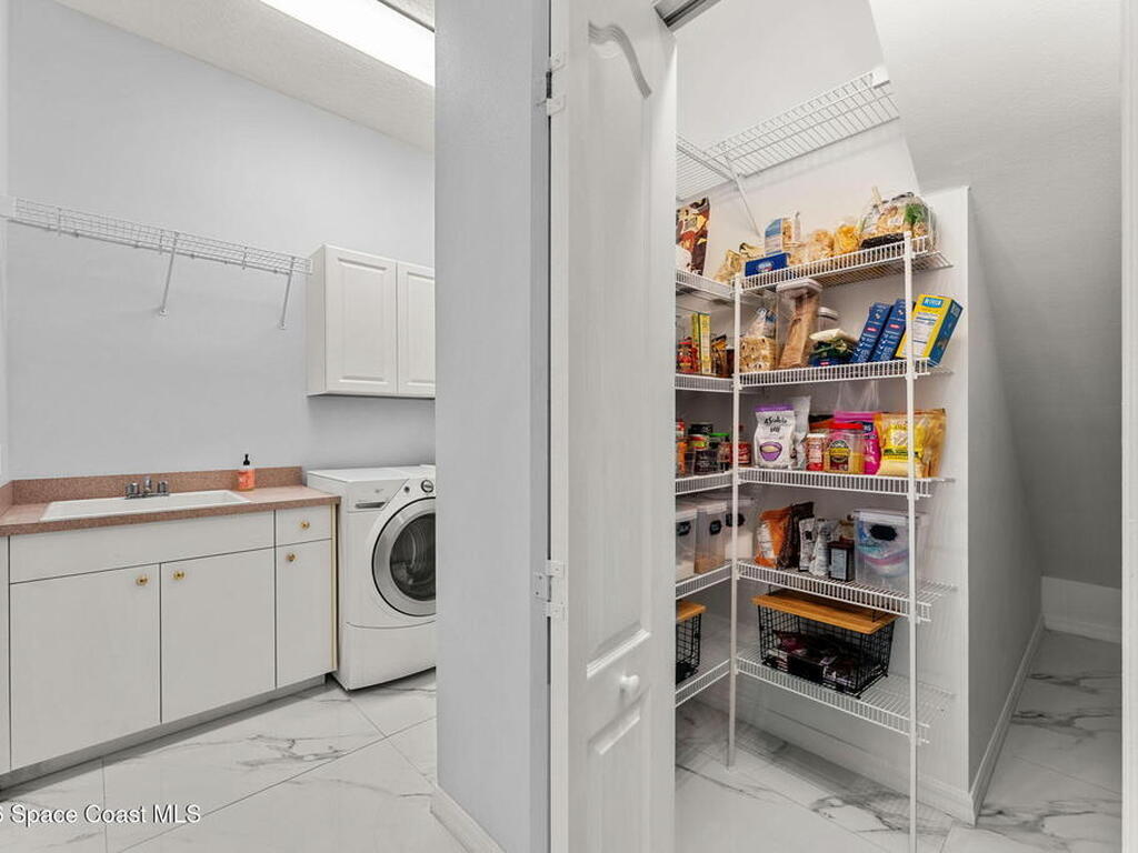 3130 Southern Oaks Drive, Merritt Island, FL 32952