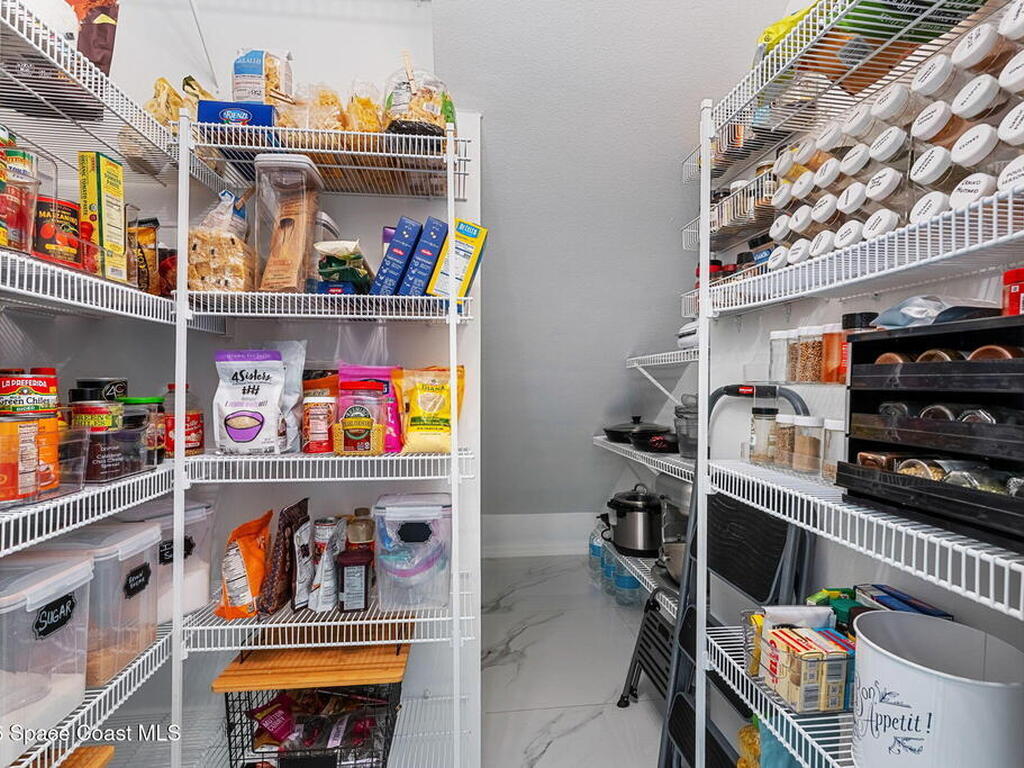 3130 Southern Oaks Drive, Merritt Island, FL 32952