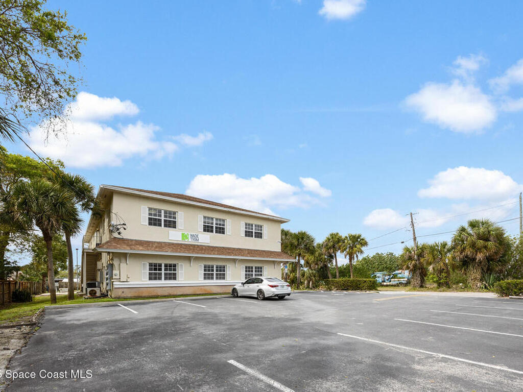 3790 Dixie Highway, Palm Bay, FL 32905