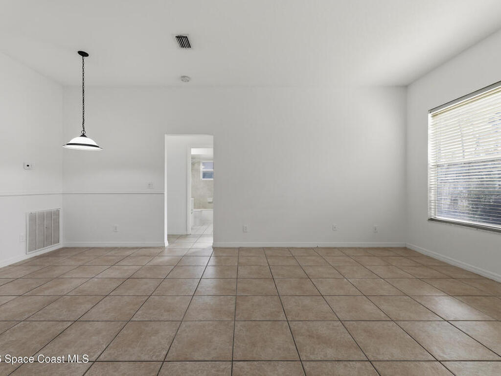 652 Sheridan Woods Drive, Melbourne, FL 32904